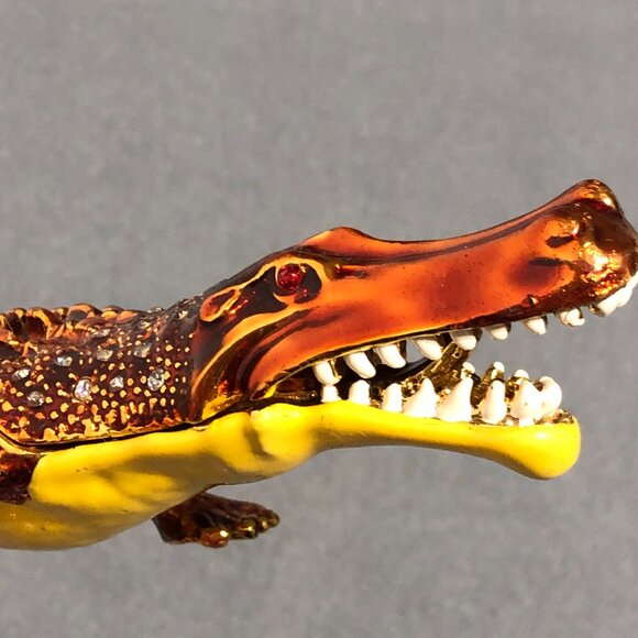 Enameled Alligator Crocodile Trinket Box Rhinestone Hinged Bejeweled - Picture 8 of 13